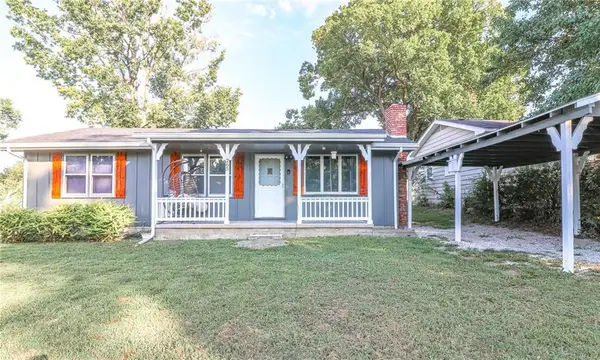 265 4th Street, Osceola, MO 64776