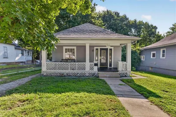 1117 S Noland Road, Independence, MO 64050