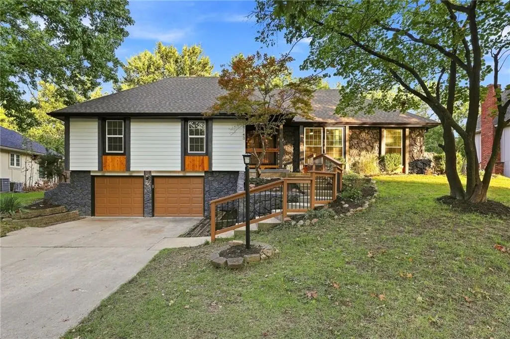 8143 NW Beaman Drive, Kansas City, MO 64151 - #1