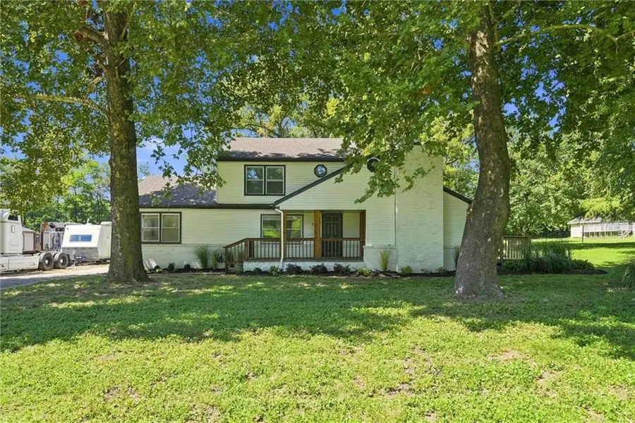 812 S 94th Street, Kansas City, KS 66111 - #2