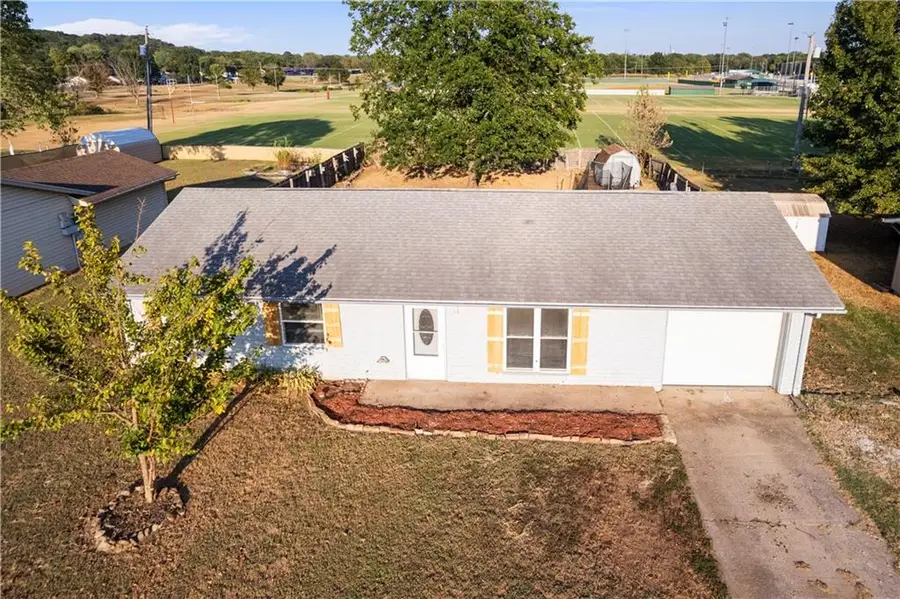 807 Keith Boulevard, Coffeyville, KS 67301 - #3