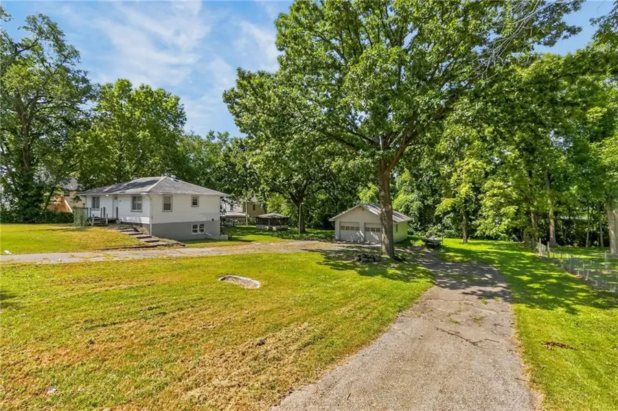 812 N 63rd Street, Kansas City, KS 66102 - #3