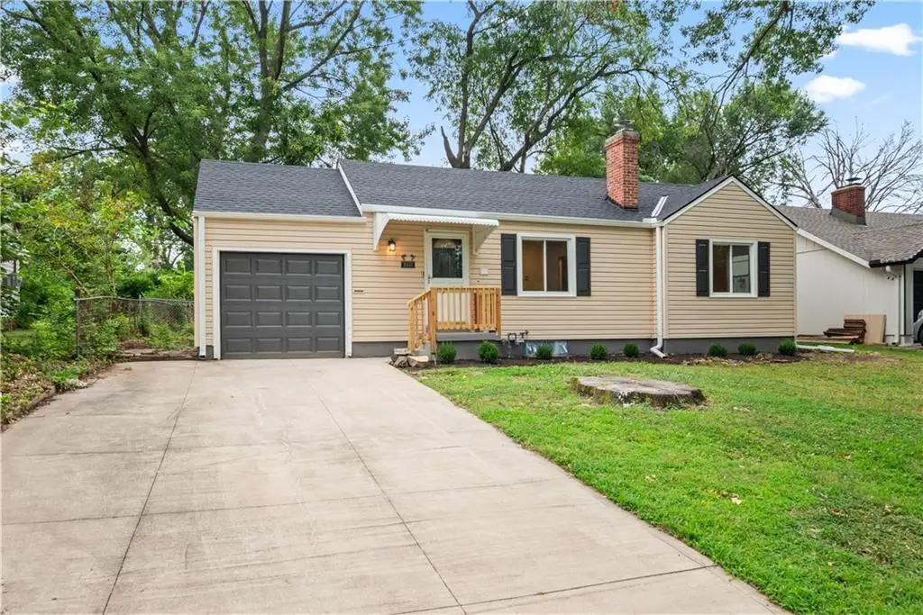 3331 S Arlington Avenue, Independence, MO 64052 - #1