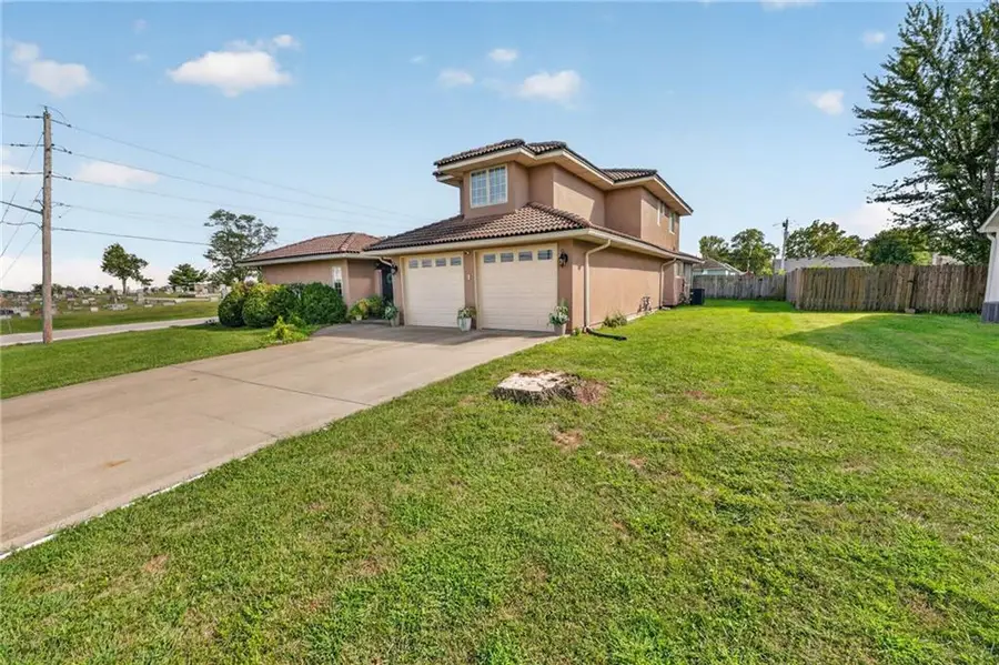 420 Crown Hill Road, Excelsior Springs, MO 64024 - #2
