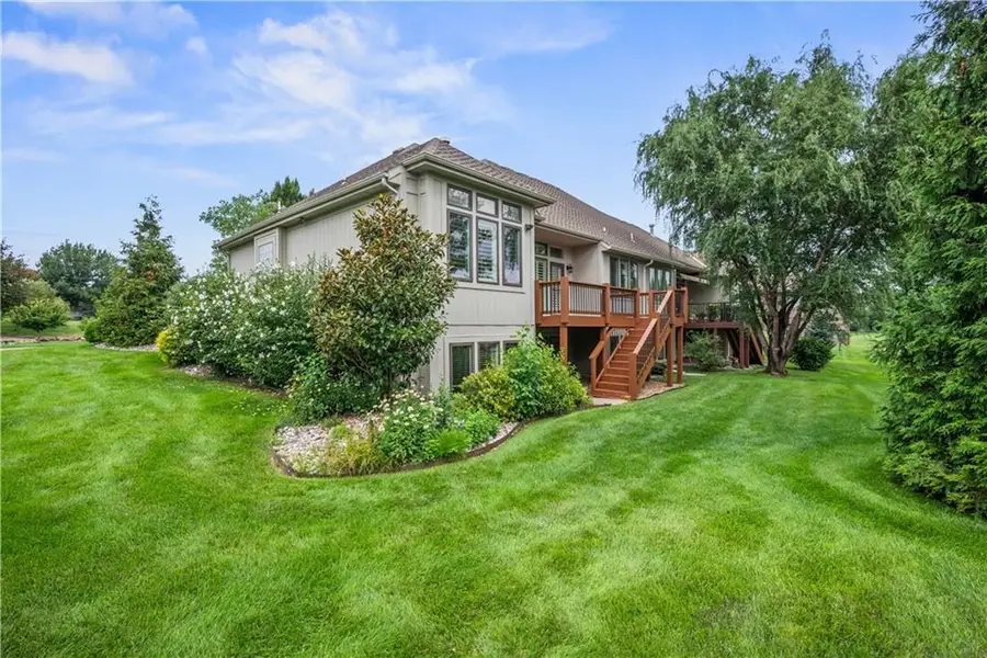 19806 W 100th Terrace, Lenexa, KS 66220 - #2