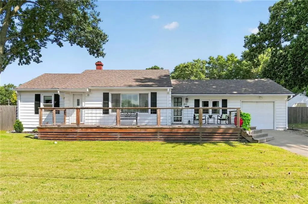 210 SW 5th Street, Lees Summit, MO 64063 - #1