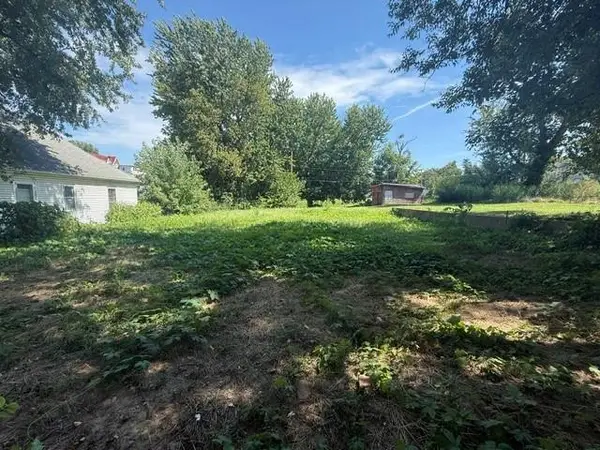 443 N 17th Street, St Joseph, MO 64501
