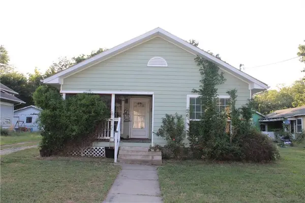 415 N Ozark Street, Girard, KS 66743