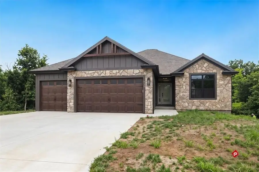 2204 Arbor Lane, Excelsior Springs, MO 64024 - #3