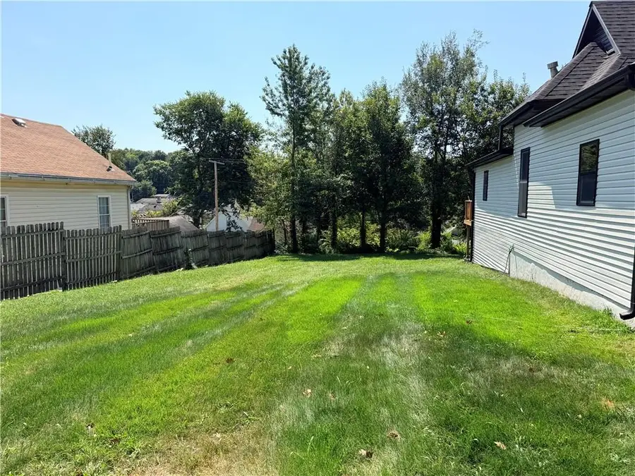 1502 6th Avenue, Saint Joseph, MO 64505 - #3