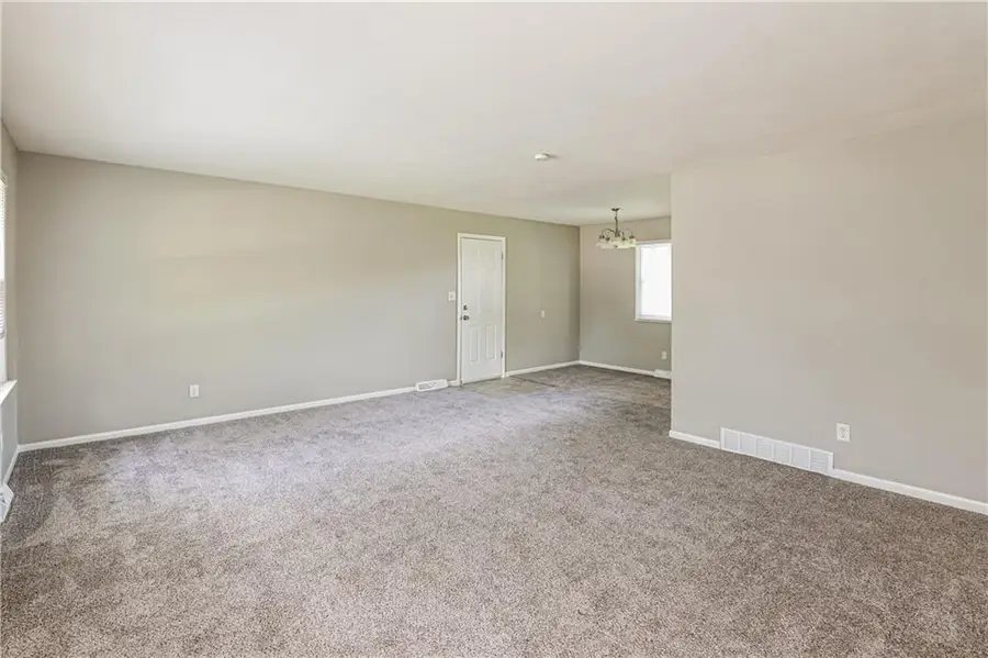 1502 Broadway Street, Independence, MO 64050 - #3