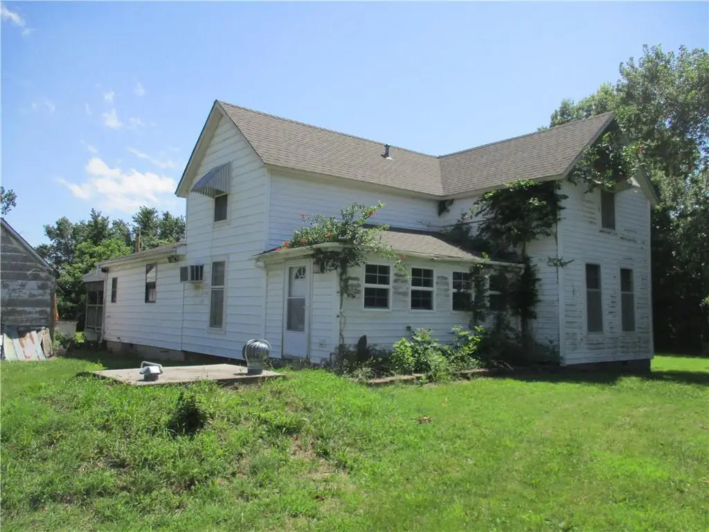 1101 W 12th Street, Baxter Springs, KS 66713 - #1
