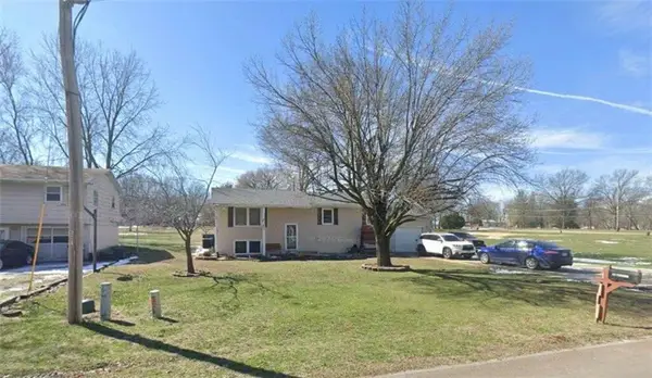 446 Thompson Street, Brookfield, MO 64628