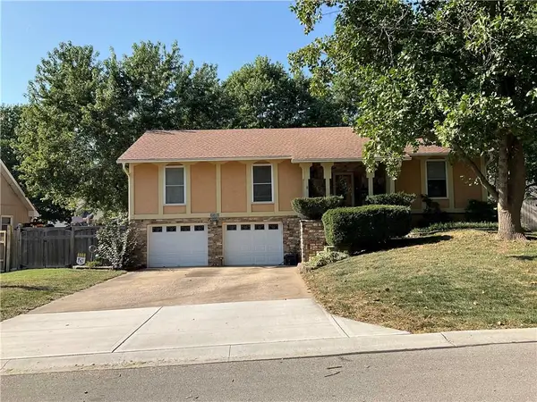 212 Hillcrest Road, Belton, MO 64012