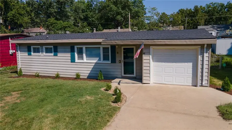 8 W 89th Terrace, Kansas City, MO 64114 - #2