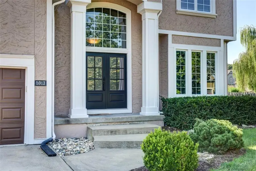 5913 NE Coral Circle, Lees Summit, MO 64064 - #2