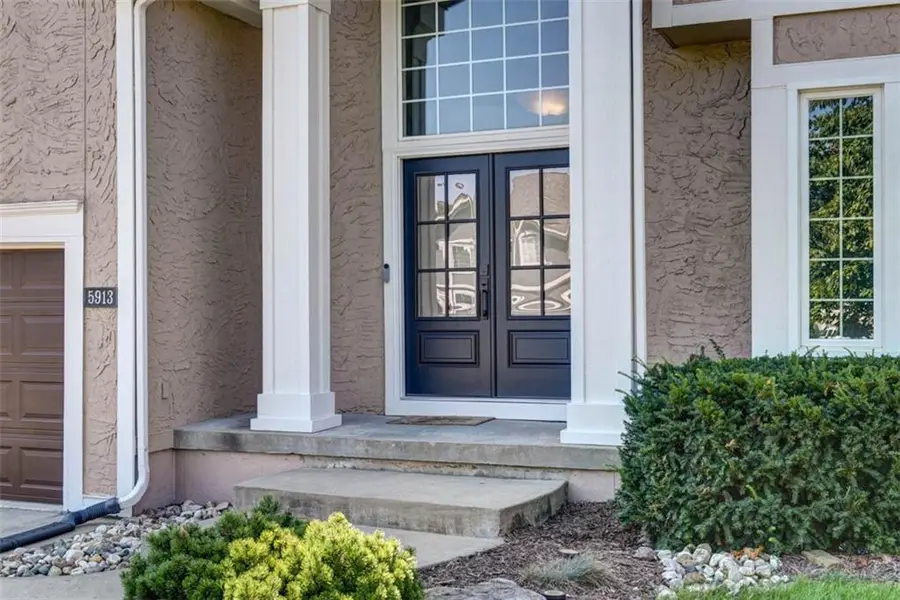 5913 NE Coral Circle, Lees Summit, MO 64064 - #3