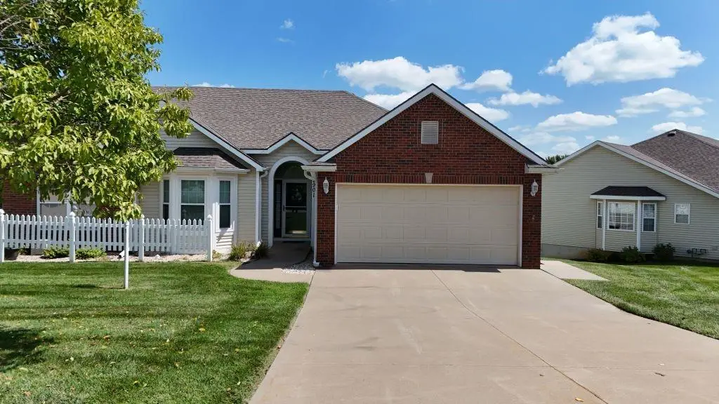 2901 Eastbrook Court, Saint Joseph, MO 64506 - #1