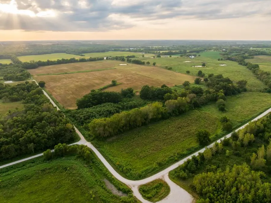 E 355th Street, Creighton, MO 64739 - #3