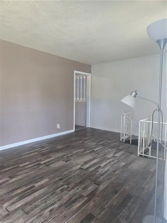 11415 Myrtle Avenue, Kansas City, MO 64137 - #3