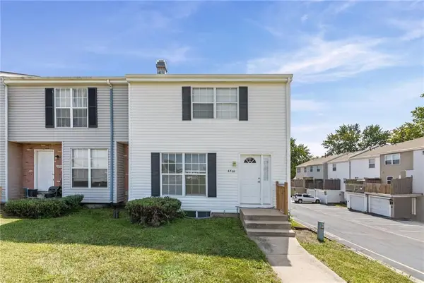 6500 E 128th Street, Grandview, MO 64030