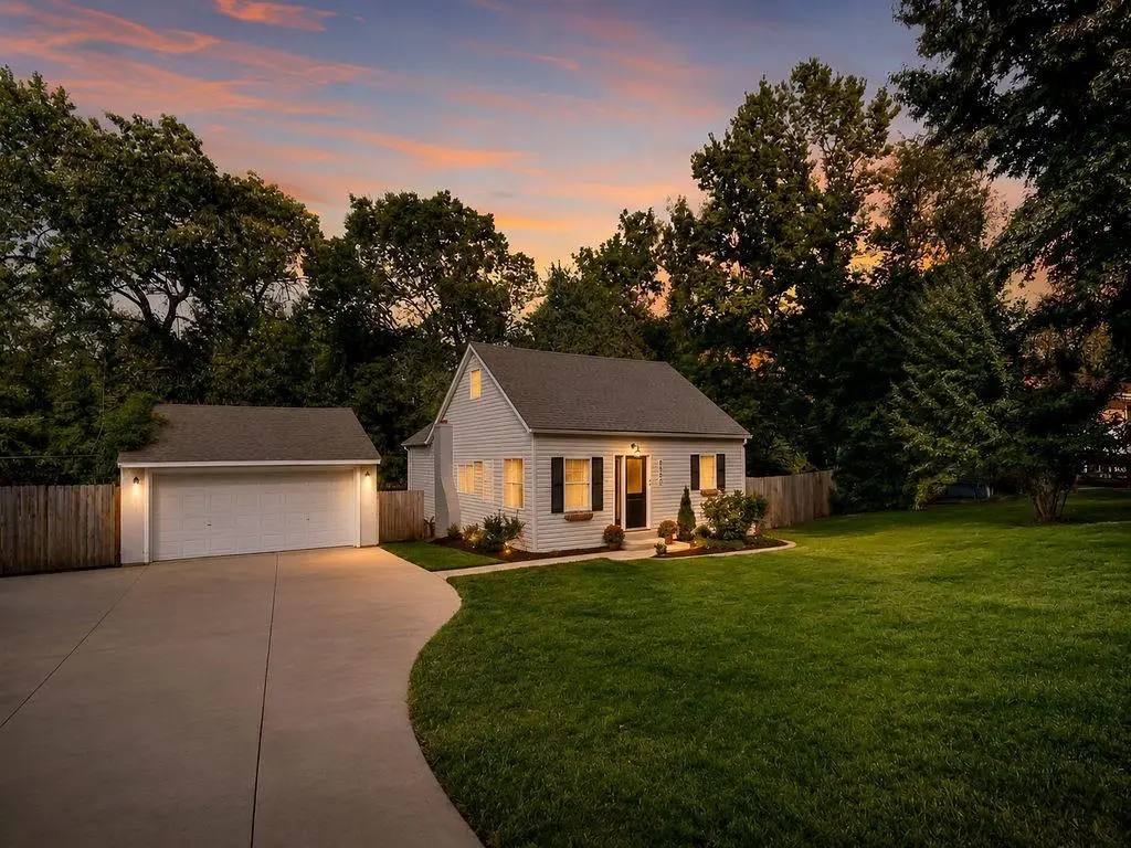 8500 W 78th Street, Overland Park, KS 66204 - #1