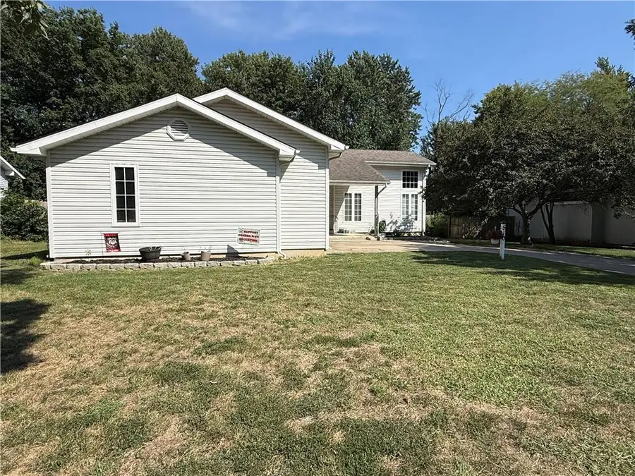 510 S Dyer Street, Odessa, MO 64076 - #2