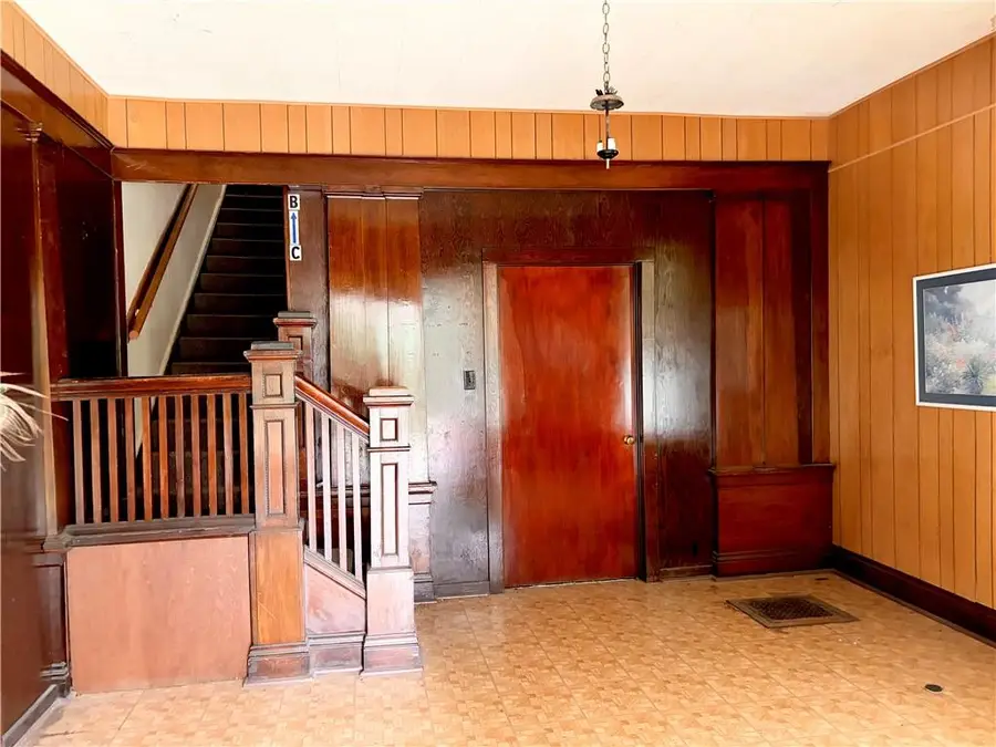 728 N 25th Street, Saint Joseph, MO 64506 - #3