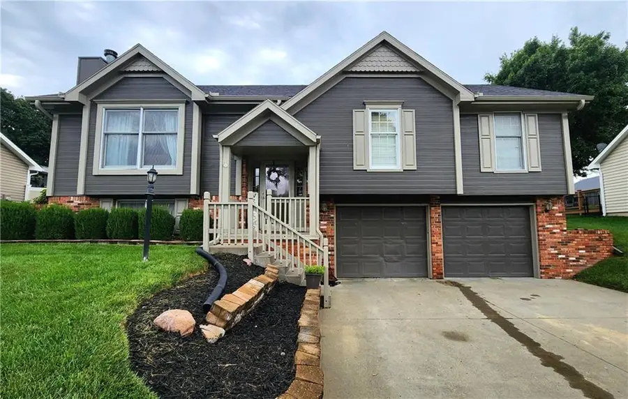 2801 Quail Drive, Saint Joseph, MO 64506 - #2
