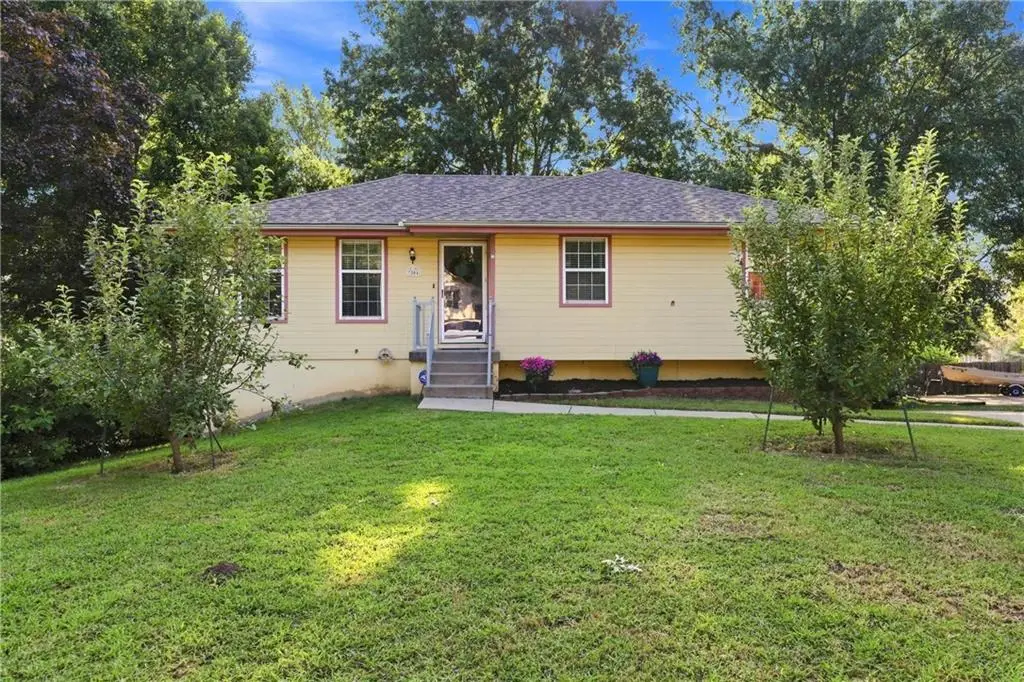 3204 SE 5th Court, Blue Springs, MO 64014 - #1