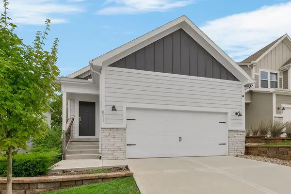 511 Hampstead Drive, Raymore, MO 64083