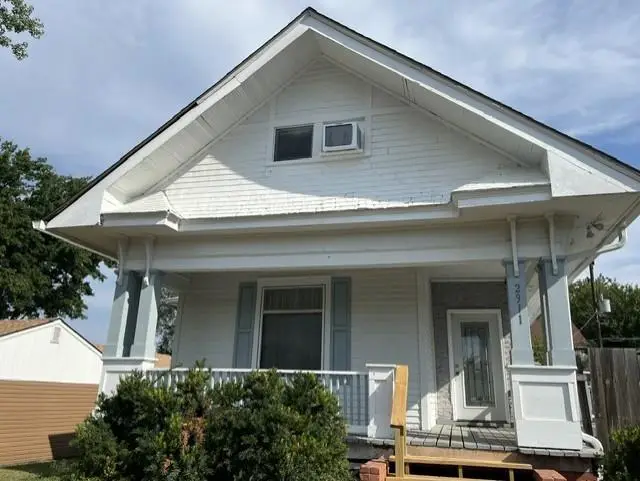 2911 Sylvanie Street, Saint Joseph, MO 64501 - #1