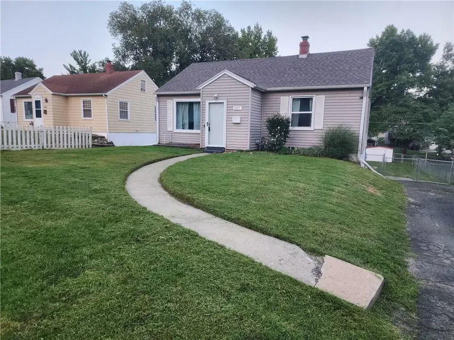 2607 Parallel Avenue, Saint Joseph, MO 64506 - #2