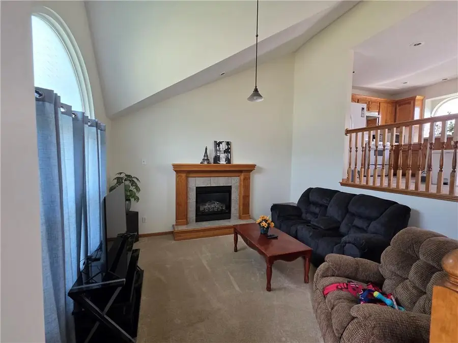 413 N Savage Court, Independence, MO 64050 - #2