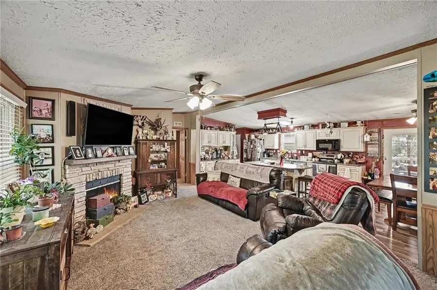 414 NE County Line Road, Saint Joseph, MO 64505 - #3
