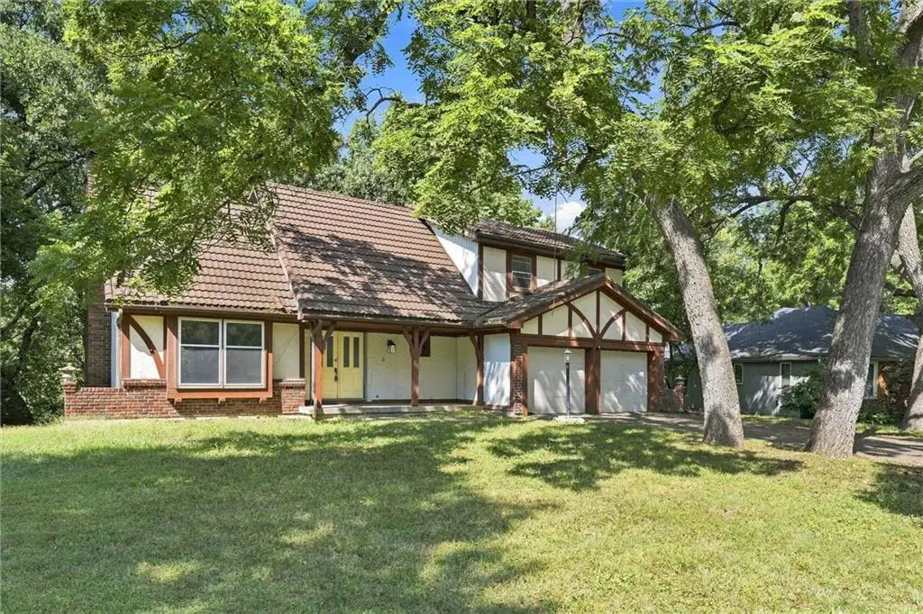 3706 W Colony Square, Saint Joseph, MO 64506 - #1