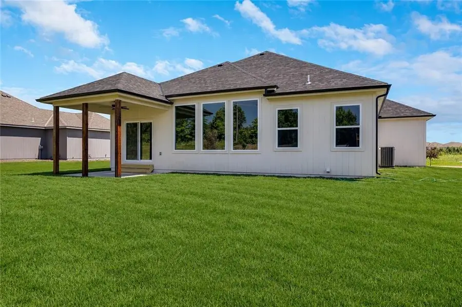 104 SW Nelson Drive, Blue Springs, MO 64014 - #2