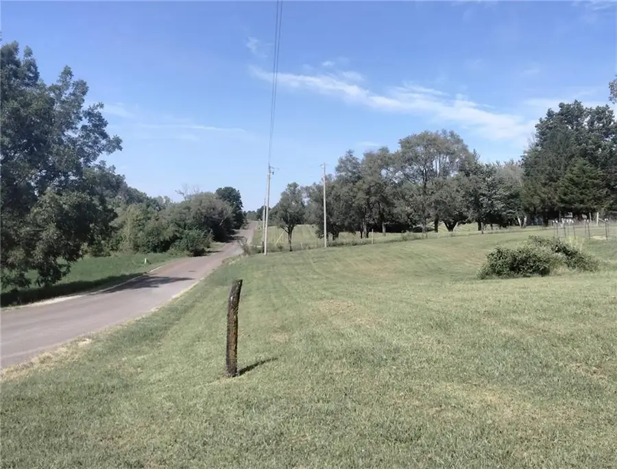 31608 Horn Circle, Excelsior Springs, MO 64024 - #2
