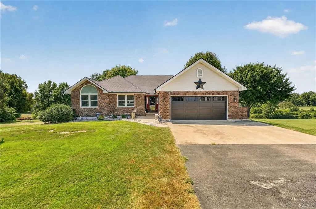 14318 Kimberly Drive, Excelsior Springs, MO 64024 - #1