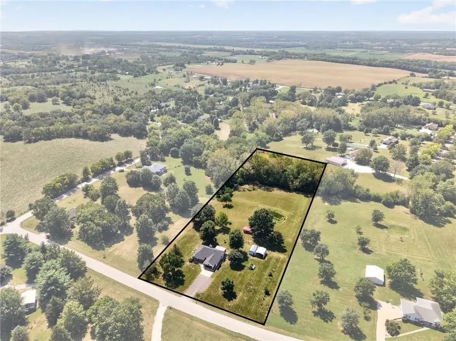 14318 Kimberly Drive, Excelsior Springs, MO 64024 - #3