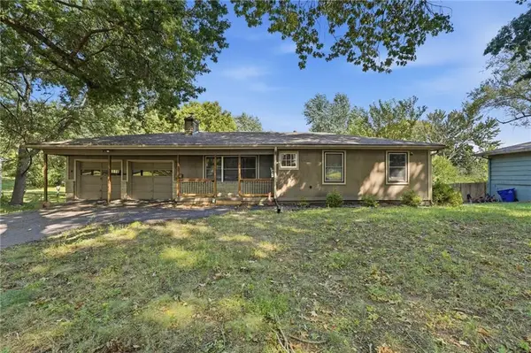 6203 Hedges Avenue, Raytown, MO 64133