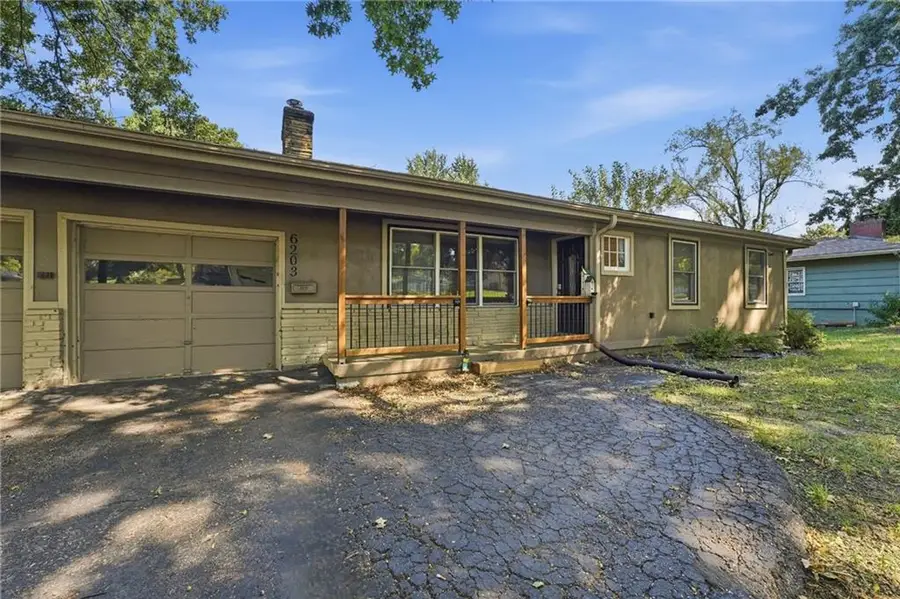 6203 Hedges Avenue, Raytown, MO 64133 - #3