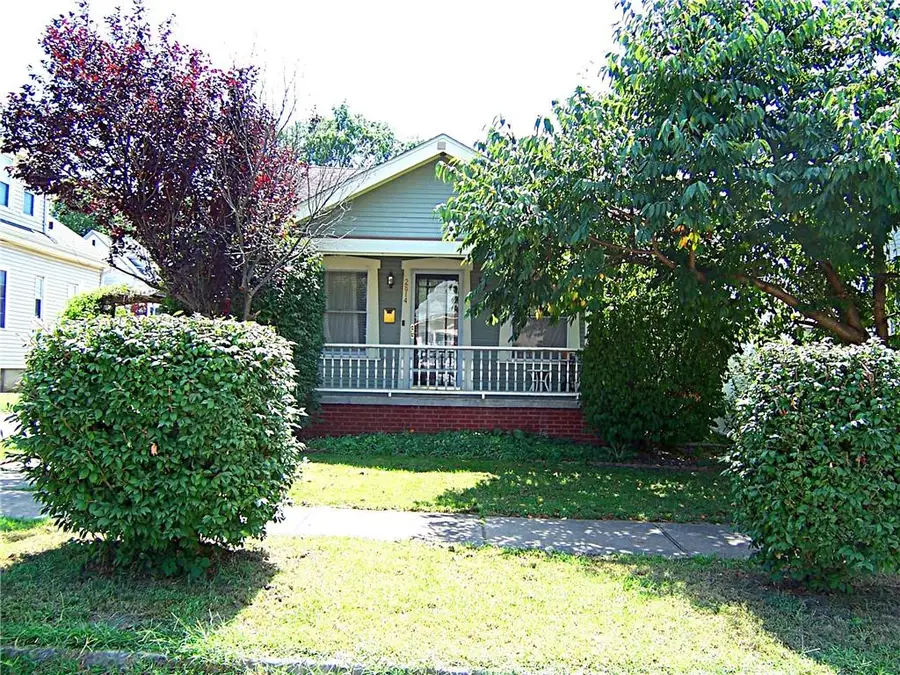2814 Edmond Street, Saint Joseph, MO 64501 - #3