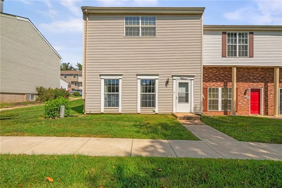 6617 E 128th Street, Grandview, MO 64030 - #2