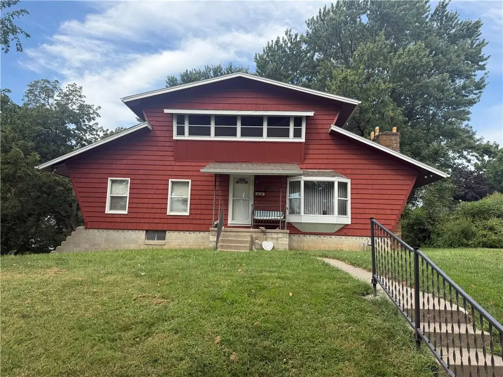 2504 Shirley Drive, Saint Joseph, MO 64503 - #1