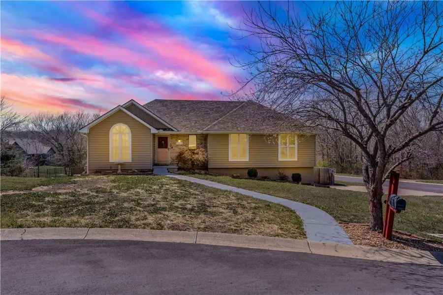 1208 Jennies Drive, Warrensburg, MO 64093 - #3