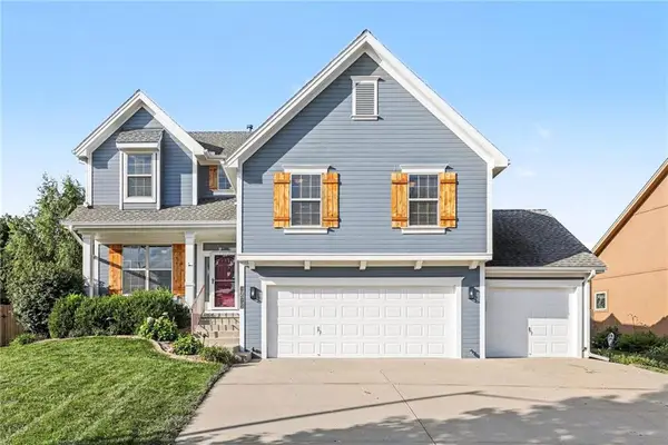 1705 NW 93rd Street, Kansas City, MO 64155