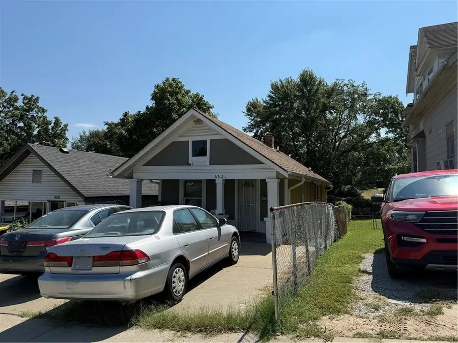 6621 E 12th Terrace, Kansas City, MO 64126 - #2