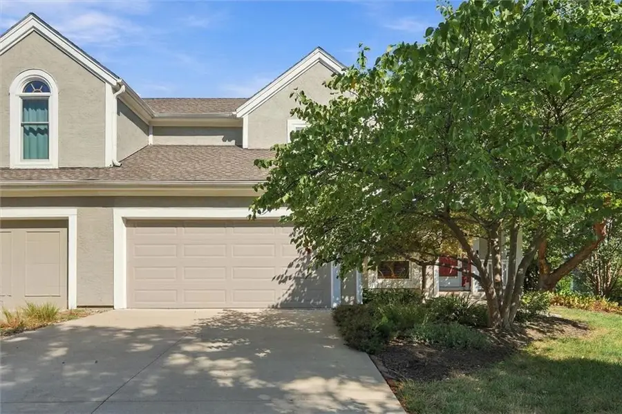 11114 W 113th Terrace, Overland Park, KS 66210 - #2