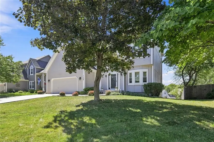 1136 SW Pacific Drive, Lees Summit, MO 64081 - #3